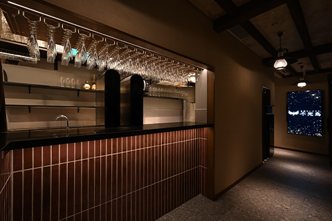 h不死鳥店内イメージ