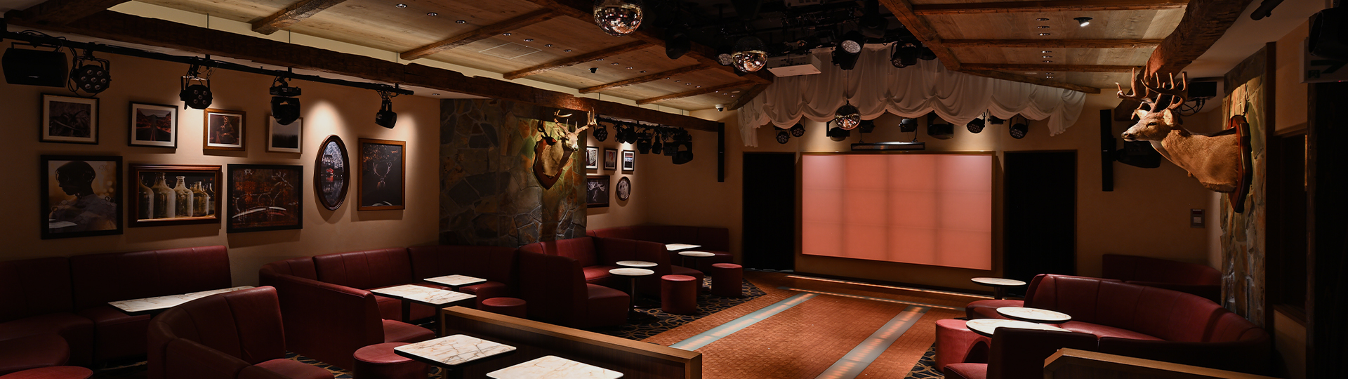 不死鳥店内イメージ